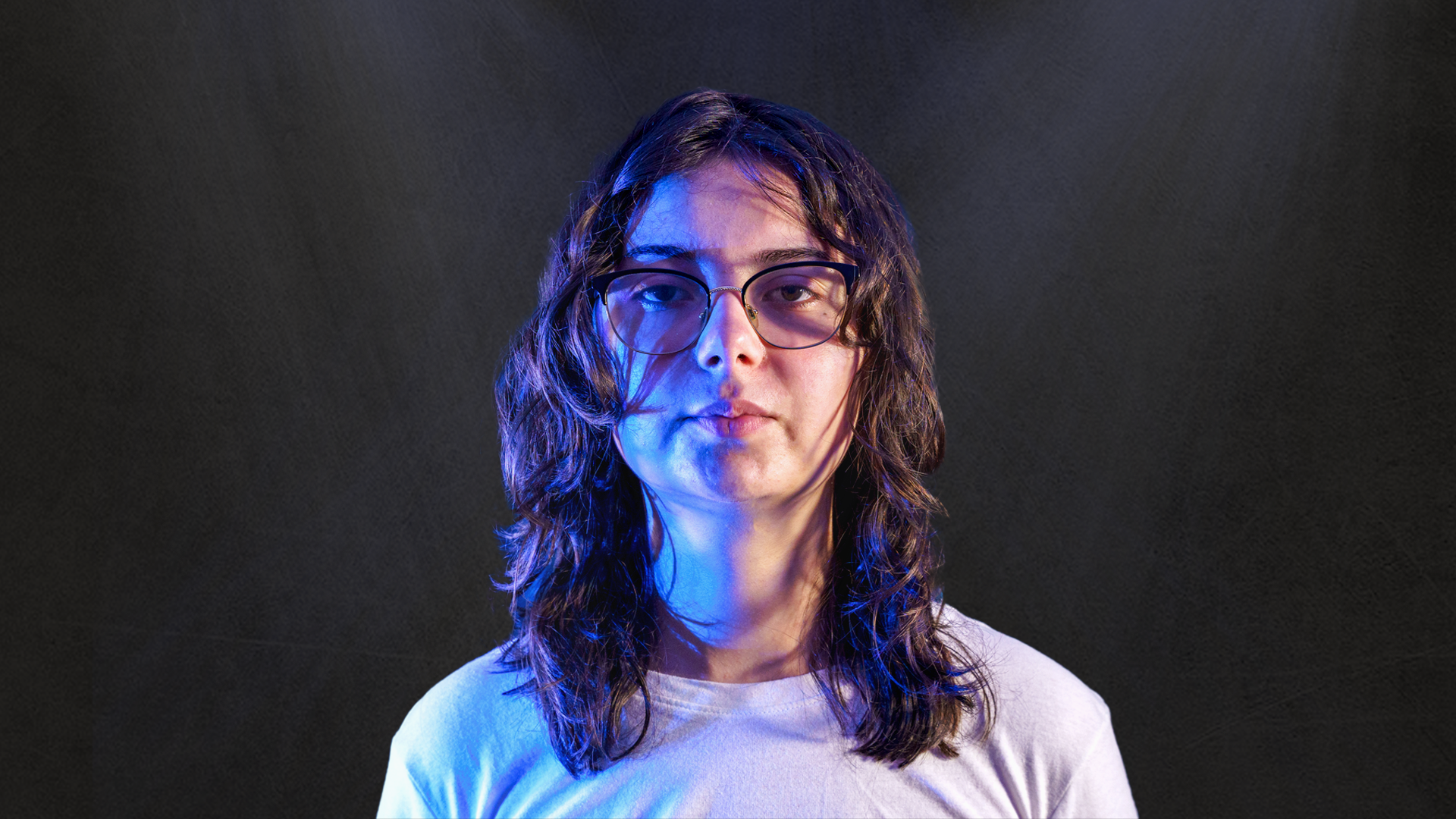 Monica - fotograf și graphic designer